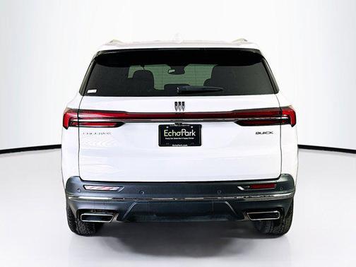 2025 Buick Enclave Preferred FWD