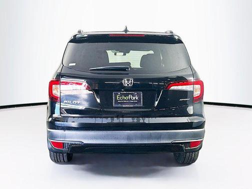 2022 Honda Pilot 2WD Sport