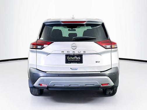 Brilliant Silver Metallic 2023 Nissan Rogue SV