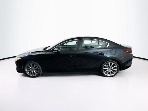 2025 Mazda Mazda3 FWD w/Preferred Package