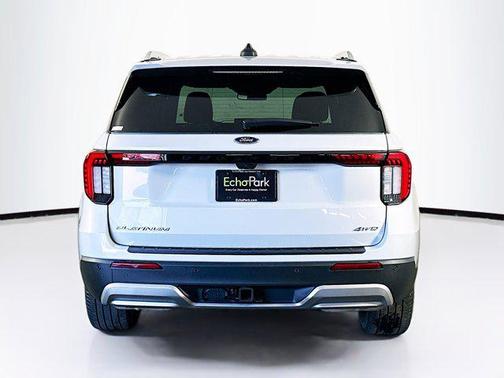 Space White Metallic 2025 Ford Explorer Platinum