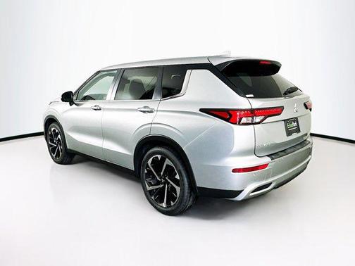 2024 Mitsubishi Outlander SE 2.5 2WD