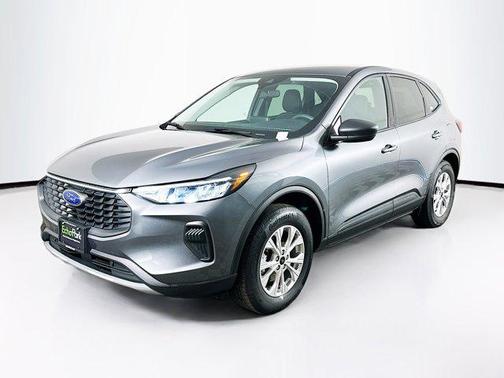 Carbonized Gray Metallic 2025 Ford Escape Active