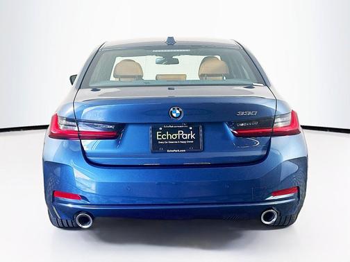 Mineral White Metallic 2025 BMW 330 330i