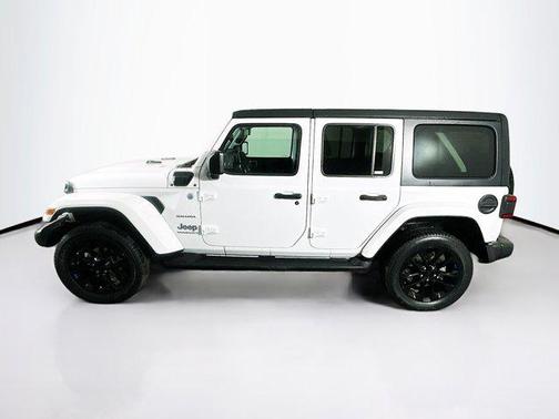 Bright White Clearcoat 2023 Jeep Wrangler 4xe Sahara