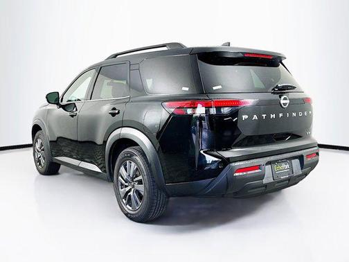 2024 Nissan Pathfinder SV FWD