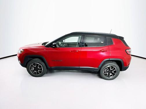 Red Hot Pearlcoat 2025 Jeep Compass Trailhawk