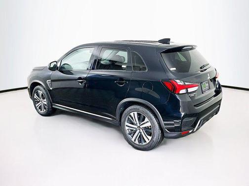 2024 Mitsubishi Outlander Sport SE