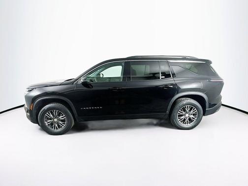 Mosaic Black Metallic 2025 Chevrolet Traverse LT