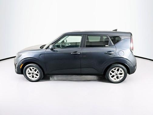 Gravity Gray 2025 Kia Soul LX