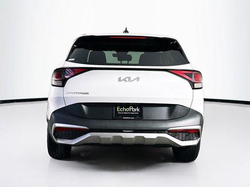 2023 Kia Sportage Hybrid LX