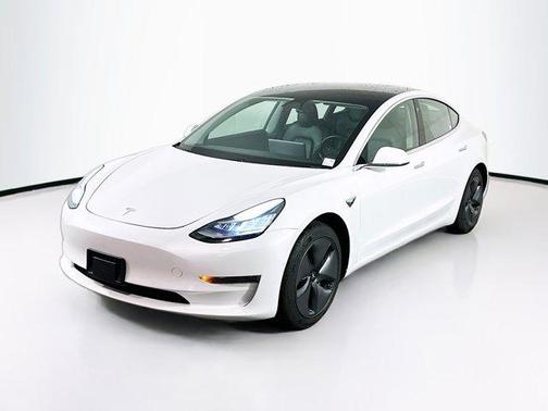 2020 Tesla Model 3 Standard Range Plus