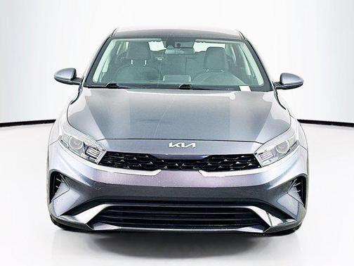 Gravity Gray 2024 Kia Forte LXS