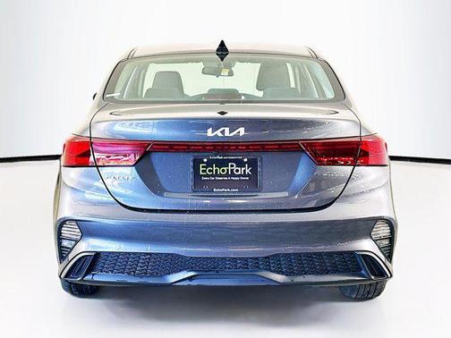 Gravity Gray 2024 Kia Forte LXS