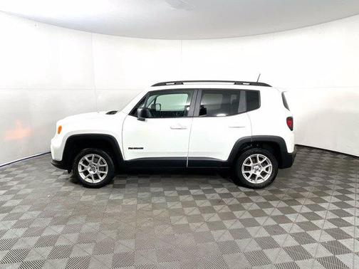 Photo 4 of 20 of 2019 Jeep Renegade Sport