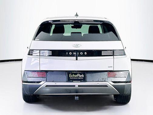 2024 Hyundai IONIQ 5 SE