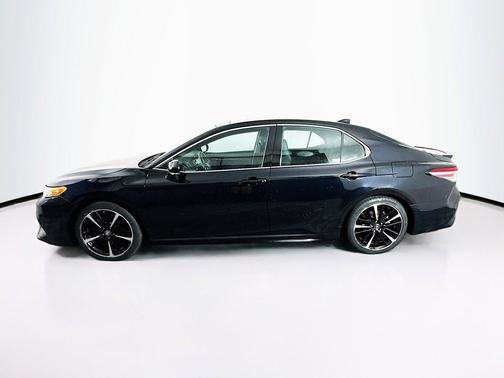 Midnight Black Metallic 2019 Toyota Camry XSE