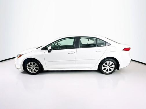 Ice Cap 2024 Toyota Corolla LE
