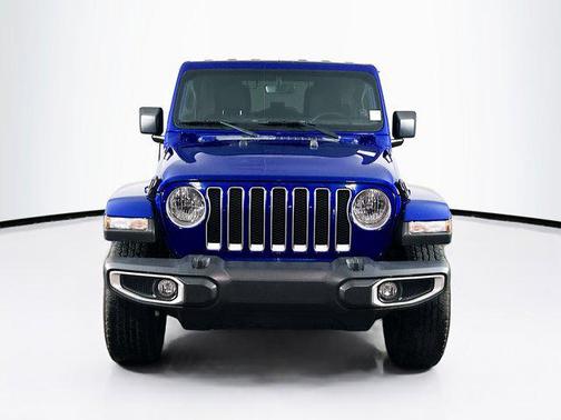 Ocean Blue Metallic Clearcoat 2019 Jeep Wrangler Unlimited Sahara