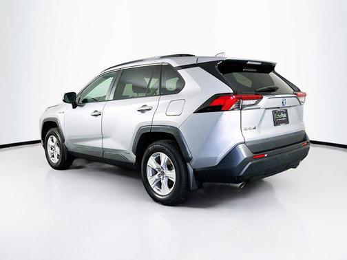 2019 Toyota RAV4 Hybrid XLE