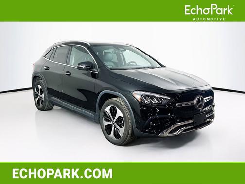 Night Black 2025 Mercedes-Benz GLA 250 4MATIC