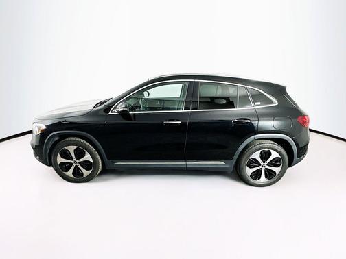 Night Black 2025 Mercedes-Benz GLA 250 4MATIC