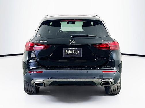 Night Black 2025 Mercedes-Benz GLA 250 4MATIC