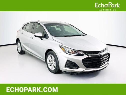 Silver Ice Metallic 2019 Chevrolet Cruze LT