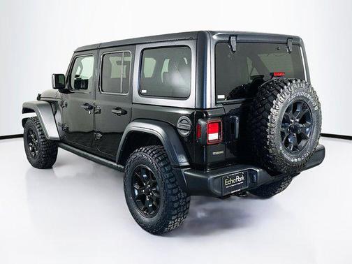 2022 Jeep Wrangler Willys