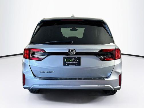 Modern Steel Metallic 2025 Honda Odyssey EX-L