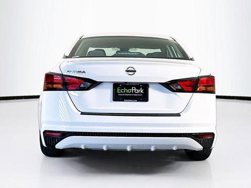 2022 Nissan Altima S FWD