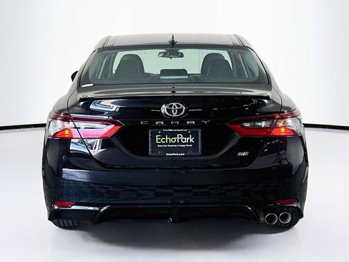 Midnight Black Metallic 2024 Toyota Camry SE