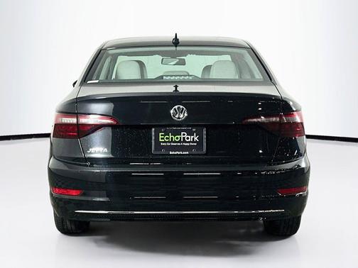 Black Uni 2020 Volkswagen Jetta 1.4T SE