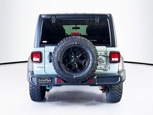 Earl Clearcoat 2023 Jeep Wrangler 4xe Base