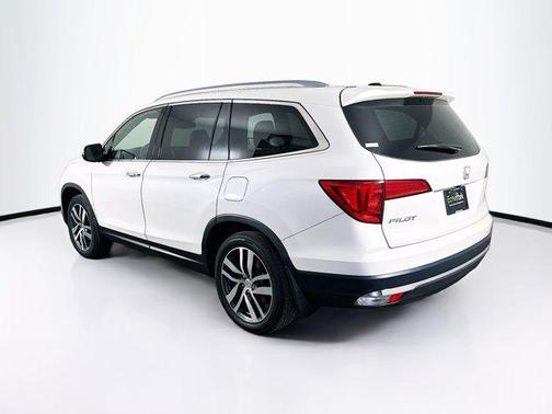 2017 Honda Pilot Elite