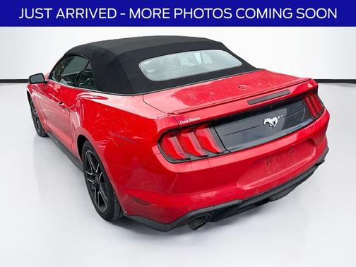 2023 Ford Mustang ECOBOOST PREMIUM