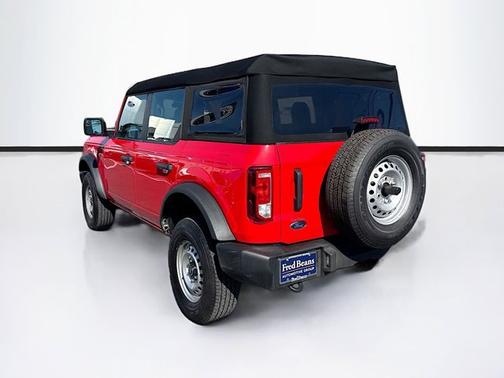 RACE RED 2023 Ford Bronco BASE