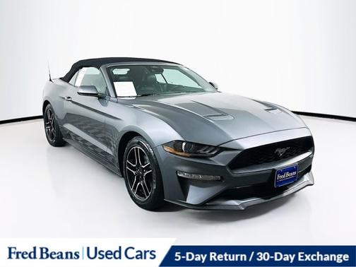 2022 Ford Mustang ECOBOOST PREMIUM