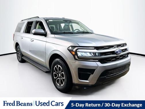 ICONIC SILVER METALLIC 2024 Ford Expedition XLT
