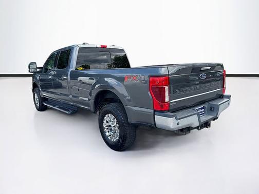 MAGNETIC 2020 Ford F-350 LARIAT SUPER DUTY
