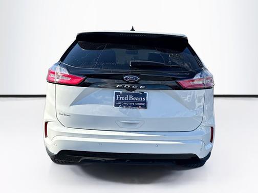 2023 Ford Edge ST LINE