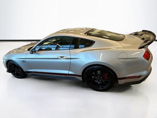 2022 Ford Mustang MACH 1