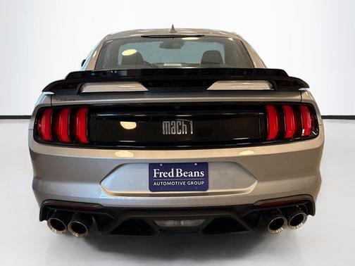 2022 Ford Mustang MACH 1