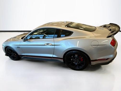 2022 Ford Mustang MACH 1