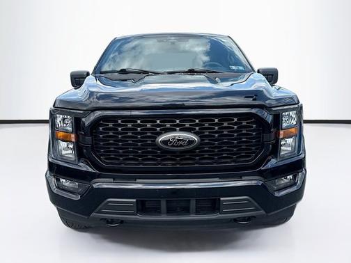 AGATE BLACK METALLIC 2023 Ford F-150 XL