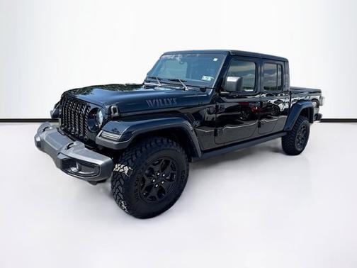 Black Clearcoat 2022 Jeep Gladiator SPORT