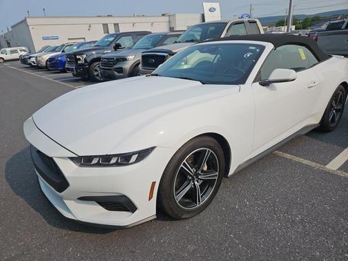 2024 Ford Mustang ECOBOOST PREMIUM