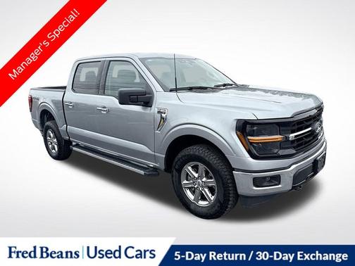 ICONIC SILVER METALLIC 2025 Ford F-150 XLT