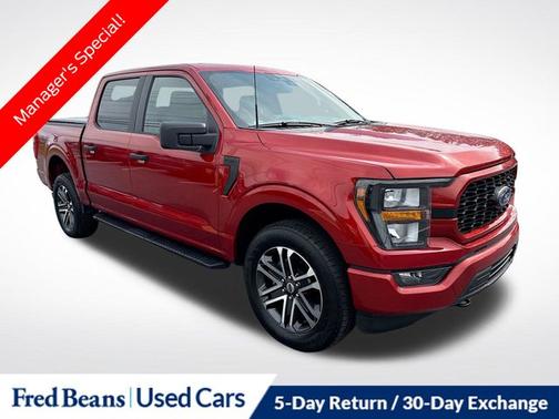 HOT PEPPER RED MET TINTD CC 2023 Ford F-150 XL