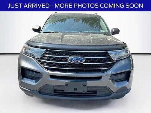MAGNETIC METALLIC 2020 Ford Explorer XLT